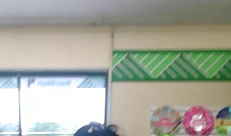 Дівчина роговий старий тато і домагання масаж інтим відео