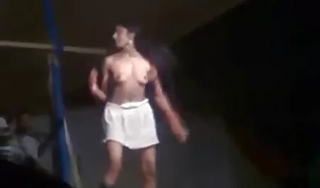 Макет діти поряд інтим відео масаж